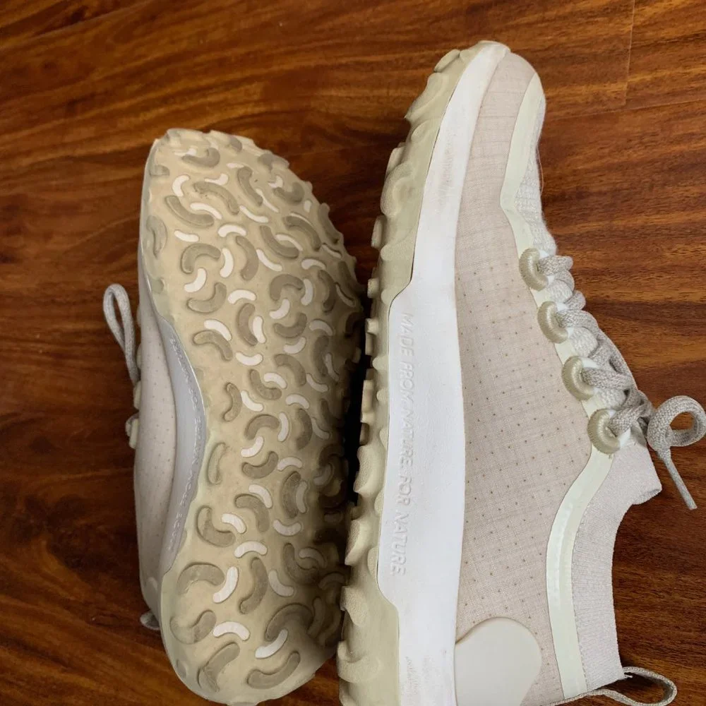 Allbirds Women's Trail Runners SWT - Picture 4 of 6